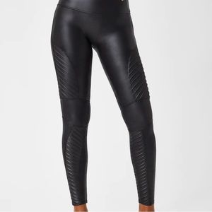 Faux Leather Moto Leggings (petite medium)